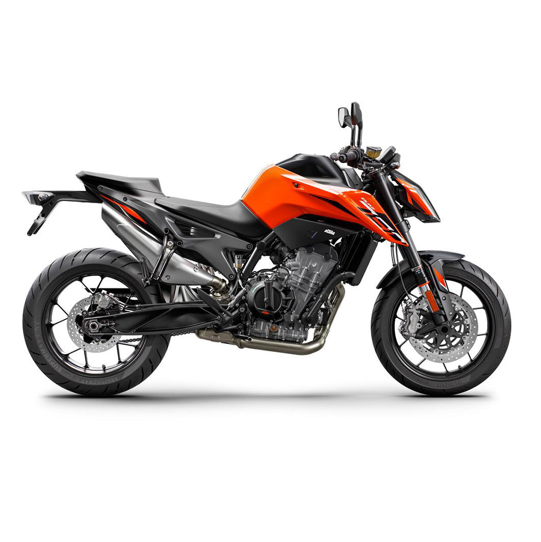 Duke 790