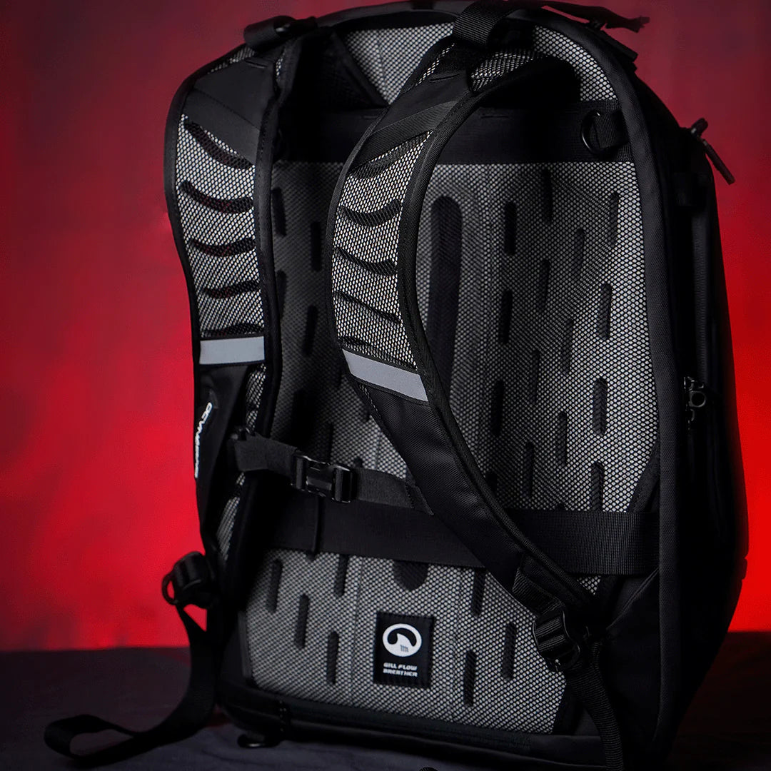 GT3 Midnight Black Back Pack Carbonado