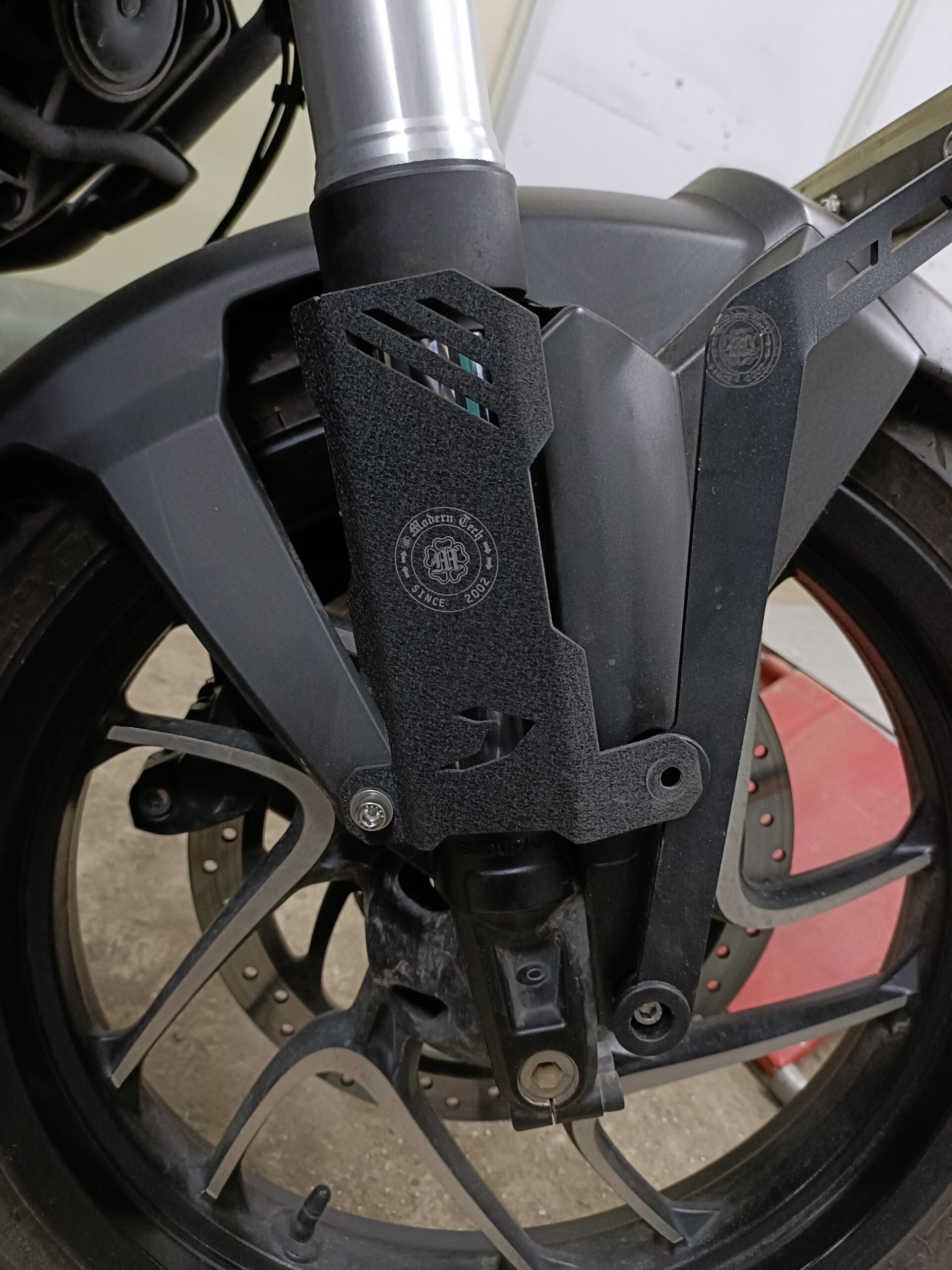 Modern Tech Front Fork Guard for Bajaj Dominar 400