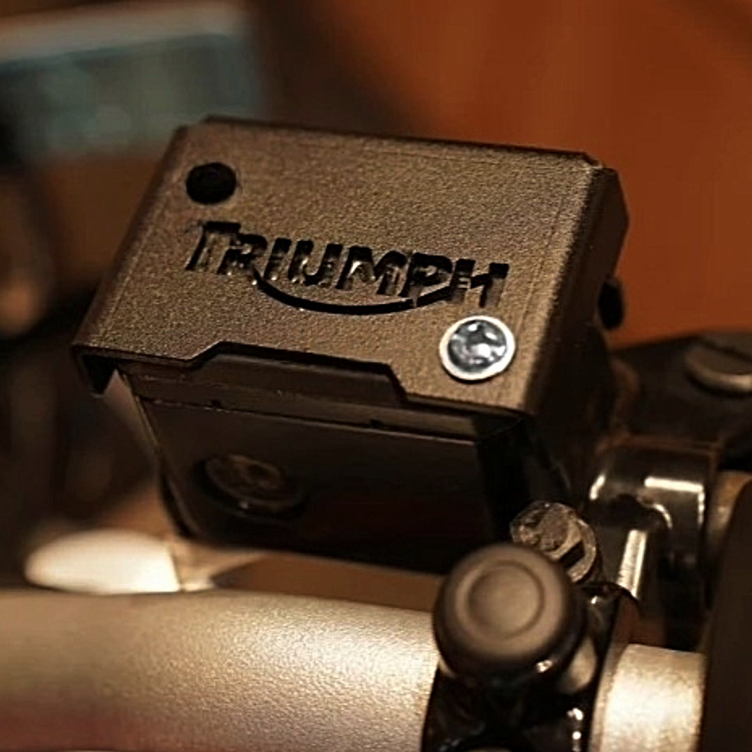 Triumph Speed 400 Front Disk Oil Cap | Moto Crux