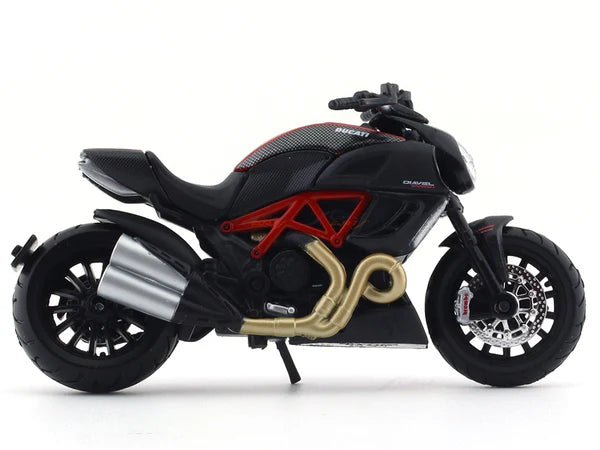 Maisto Ducati Diavel Carbon Scale Model