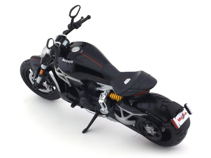 Maisto Ducati X Diavel S 1:12 Scale Model