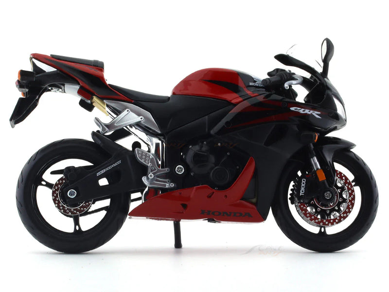 Maisto Honda CBR 600RR 1:12 Scale Model