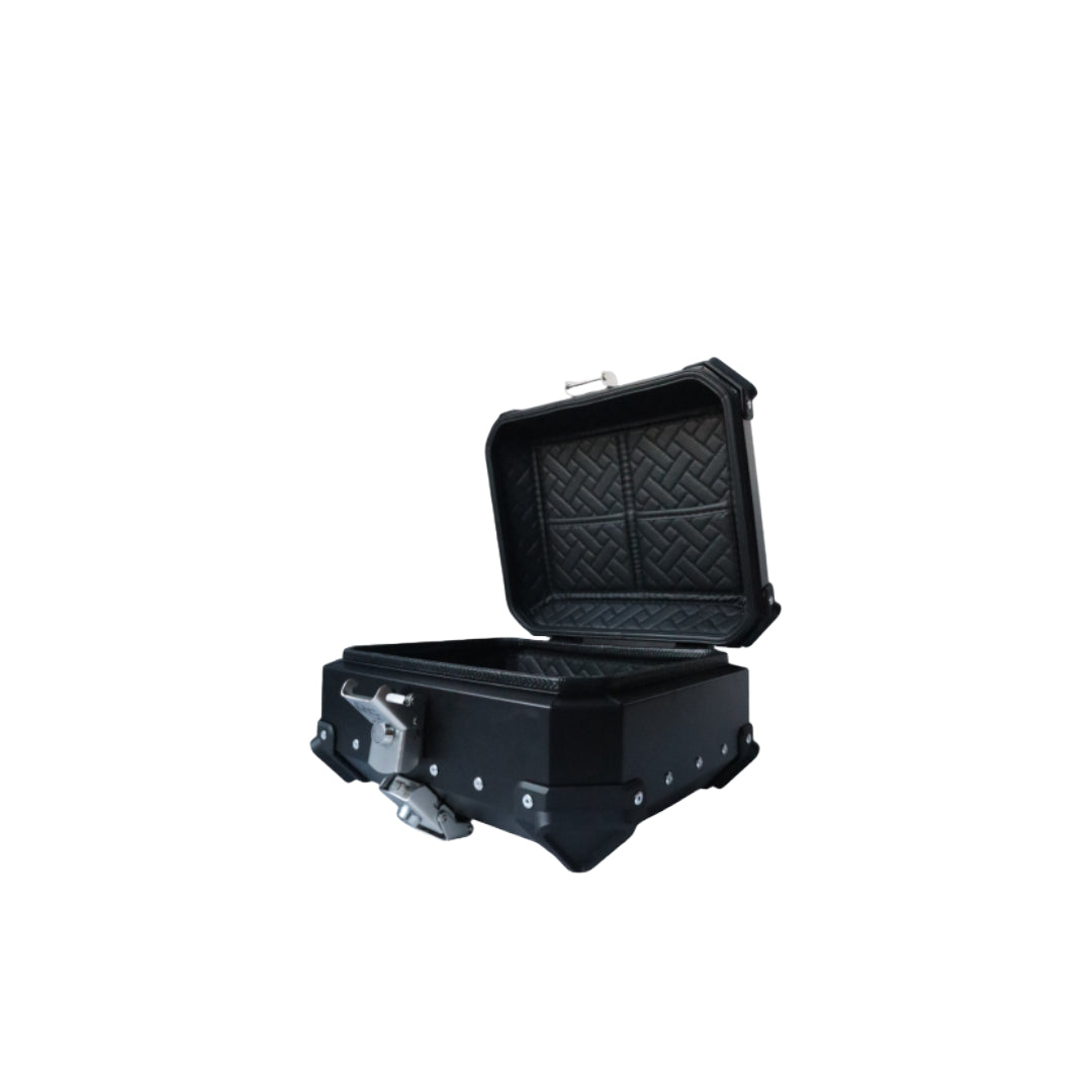 MOTOCARE ALUMINIUM 18 LITRES BLACK TOP BOX